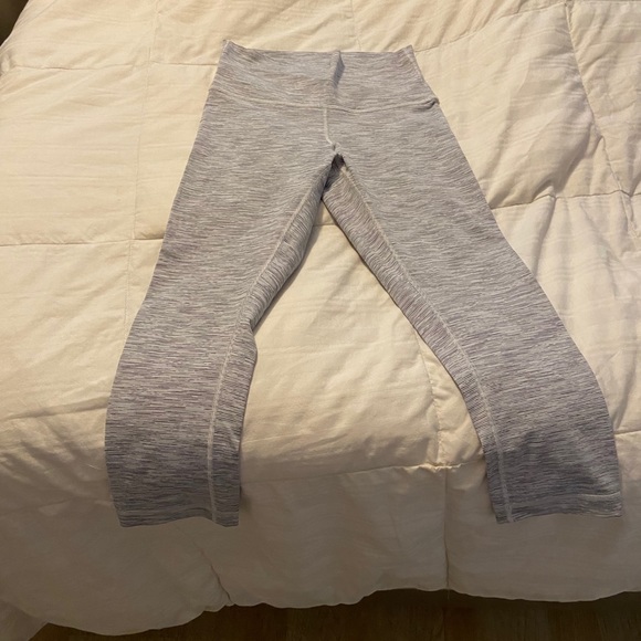 Lulu Lemon Leggings. - Picture 2 of 4